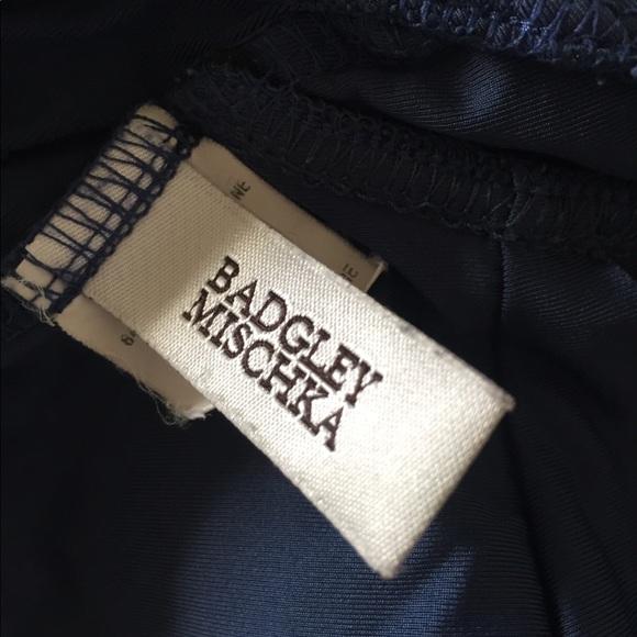 SOLD.  Badgley Mischka Bikini Top. EUC. - Picture 5 of 6